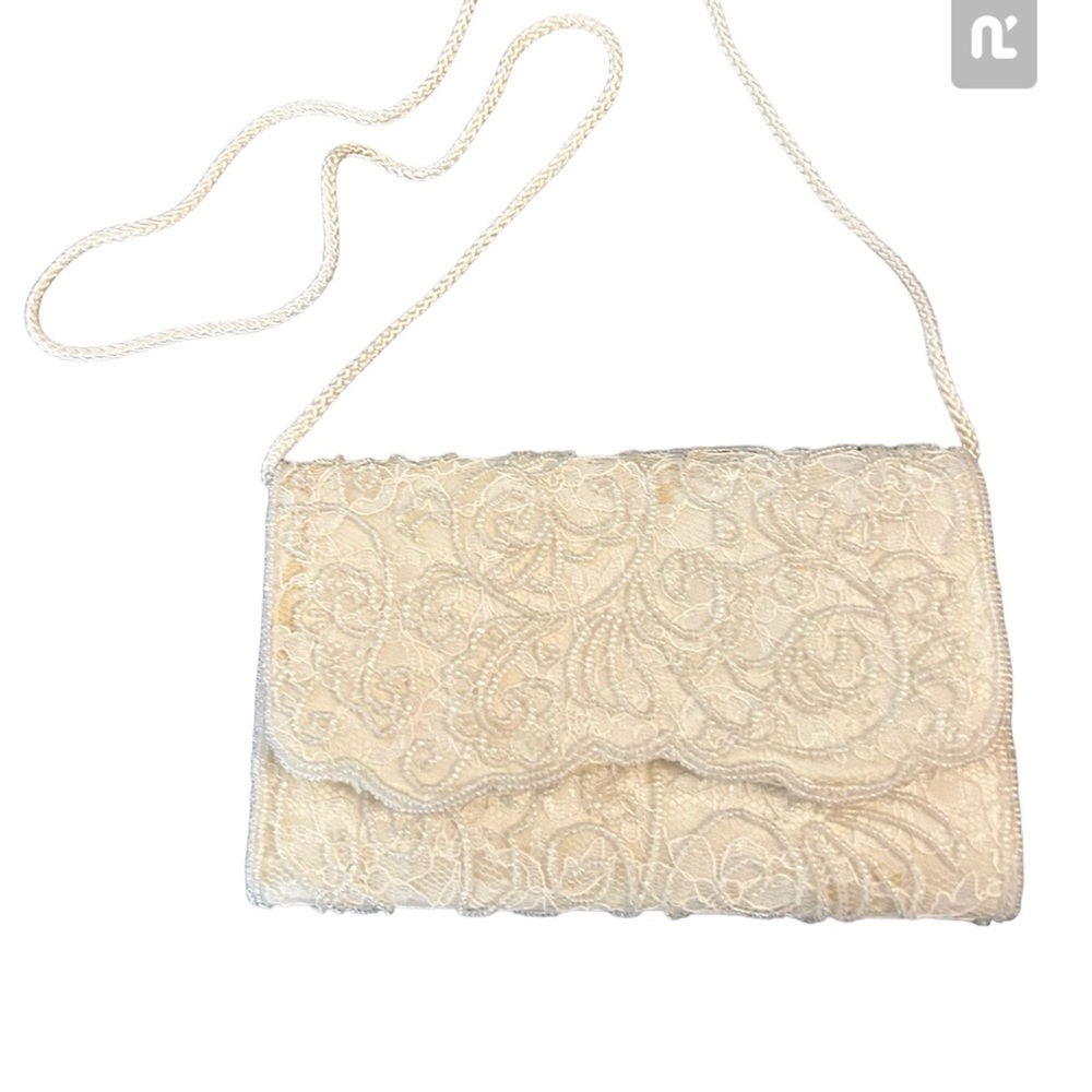 La Regale Vintage White/Cream Beaded Evening or Bridal Bag. Clutch or Shoulder